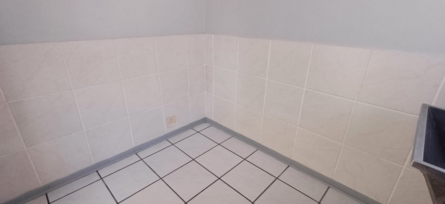 To Let 3 Bedroom Property for Rent in Morelig Free State